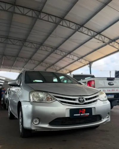 Toyota Etios X 1.3 Flex 16V 5P Mec. 2016