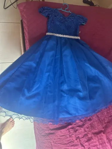 Vendo vestido infantil bordado