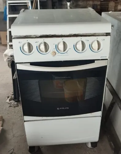 Vendo um fogão