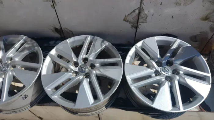 Aro 16 Corolla