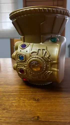Manopla Do Infinito Thanos - Brinde Promocional Cinemark