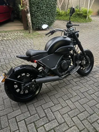 Bobber Customizada Linda!!