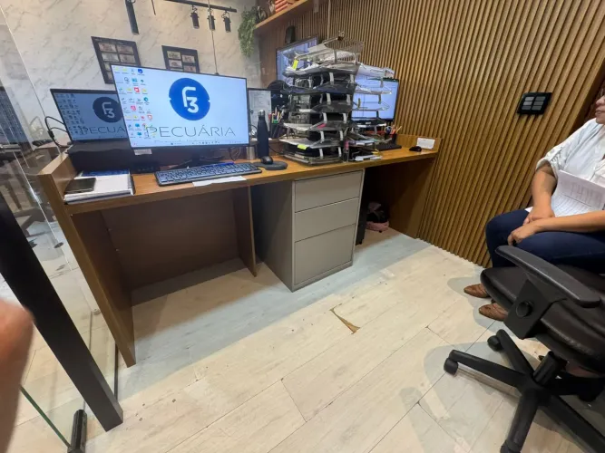 Mesa escritório MDF