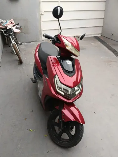 Scooter elétrica