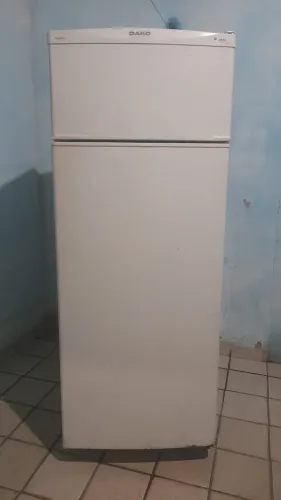 Geladeira usada, de brinde leve outra obs na descrição.