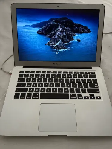 MacBook本体 MacBook Air (13-inch, Mid 2013) MacBook Air (13 polegadas, meados de 2013) - Especificações