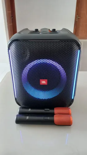 JBL COM MICROFONES DE SÉRIE