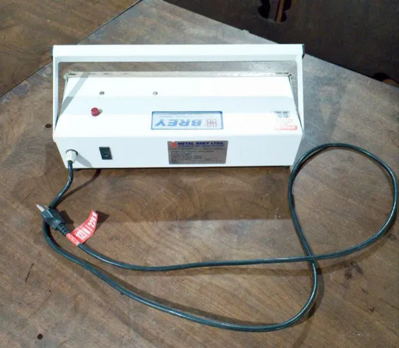 Seladora de Mesa Metal Brey - Usada em Ótimo Estado Funcional