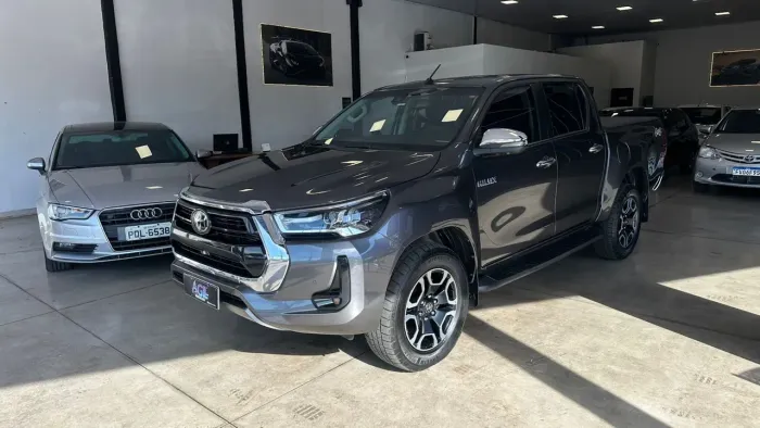 Toyota Hilux CD SRX 4X4 2.8 TDI 16V Diesel Aut. 2024