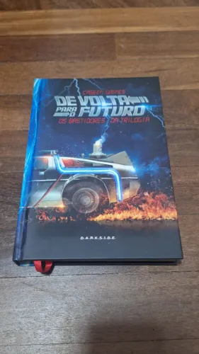 Livro De Volta Para o Futuro - Editora Darkside - Ótimo estado