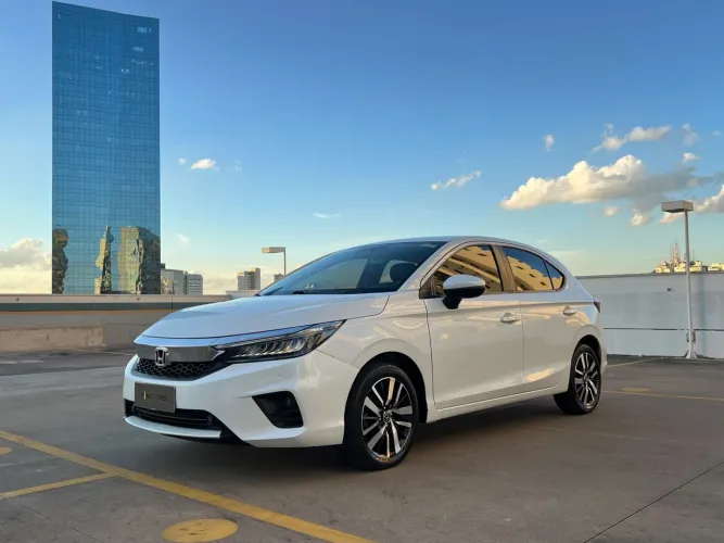 Honda City Sedan Touring 1.5 Flex 16V 4P Aut. 2023