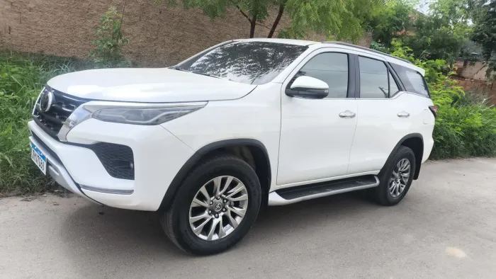 Toyota Hilux SW4 SRX 4X4 2.8 TDI 16V Dies. Aut. 2021
