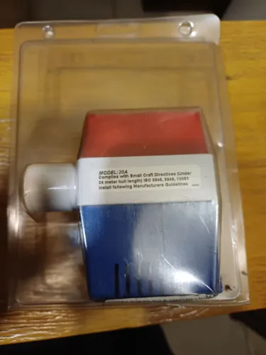 Bomba De Porão Rule M-20A 12V 1000GPH