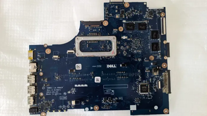 Placa-mãe Notebook DELL INSPIRON modelo ?Dell Inspiron 15R 5537.