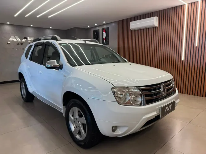 Renault Duster Dynamique 2.0 Hi-flex 16V Aut. 2015