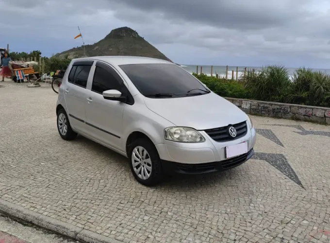 Volkswagen Fox Plus 1.0mi/ 1.0mi Total Flex 8V 4P 2010
