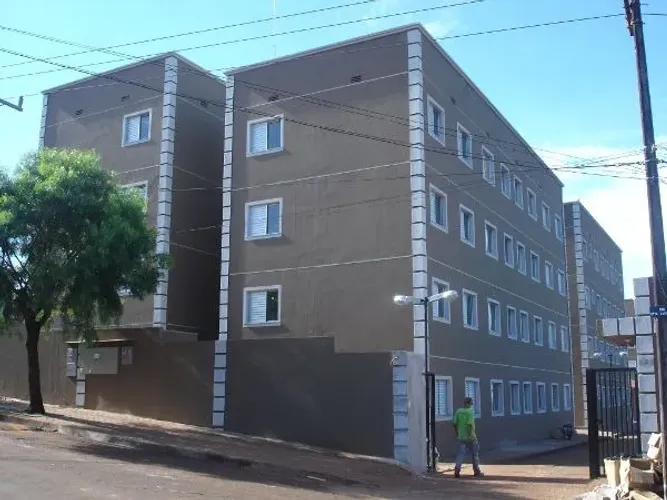 Apartamento em Cambé, 3 Quartos