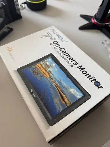 Monitor feelworld para câmeras