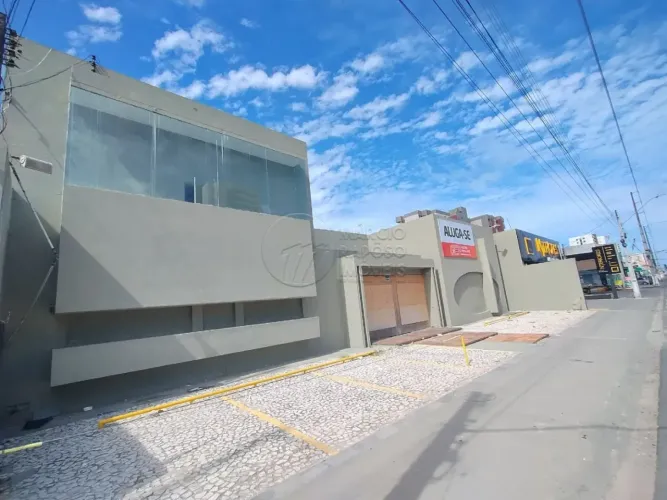 PONTO COMERCIAL NA AV. ÁLVARO CALHEIROS