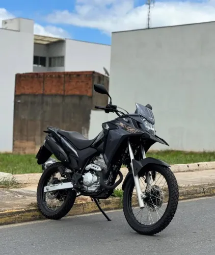 XRE 300 ABS