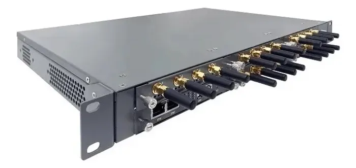 Chipeira Openvox - 18 Canais Gateway Gsm Voxstack (Usado)em ótimo estado