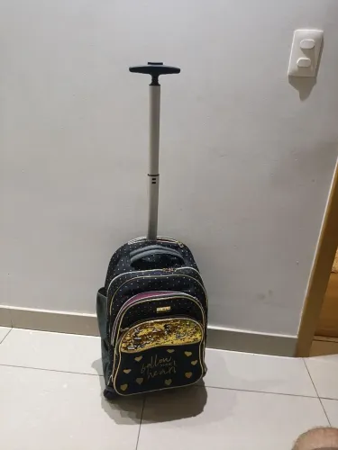 Mochila escolar infantil
