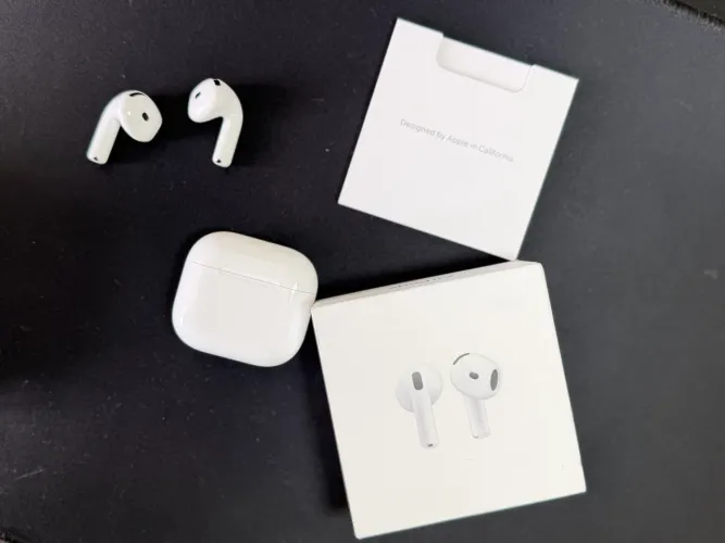 AIRPODS 4 ORIGINAL