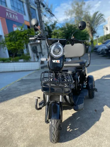 TRICICLO ELÉTRICO AUTO PROPELIDO !!!