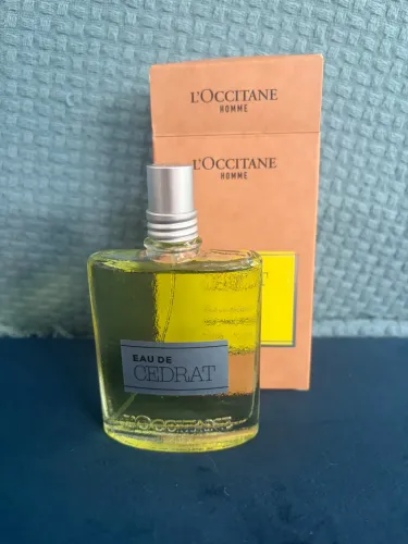 Perfume loccitane home eau de cedrat