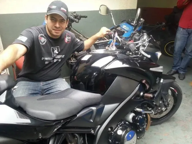 The doctor motorcycles * Ney agende uma visita 