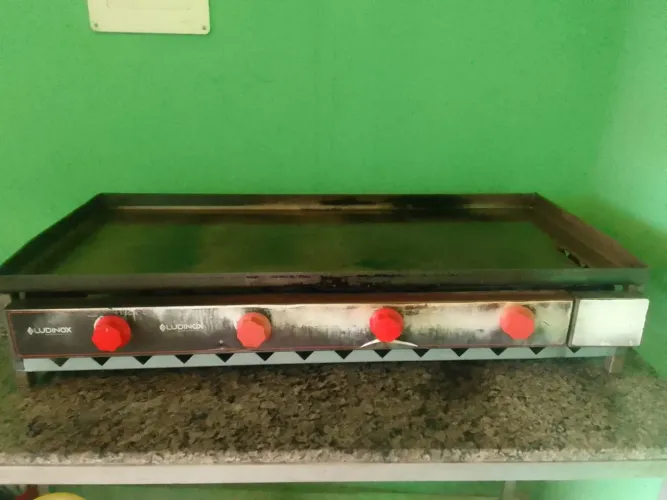 Chapa de lanche industrial 4 queimadores