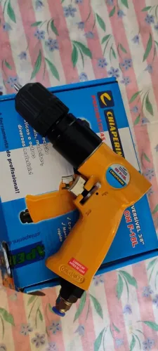 Furadeira Reversível Pneumática 3/8"  ?Ergométrica ? Mandril de aperto rápido ?novinhaa