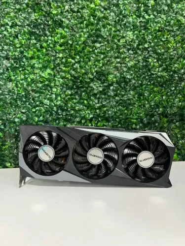 Placa de vídeo RX 6800 16GB Gigabyte Gaming OC perfeito estado - retire em nossa loja
