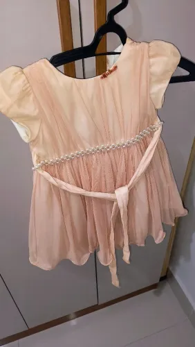 Vestido menina tamanho 02 rose bordado com pérolas