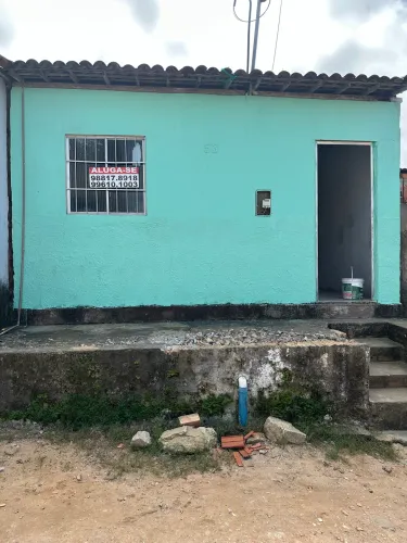 Aluga-se casa em Sauaçuhy
