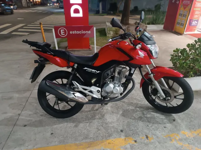 Honda CG Fan 160 2024 - Fipe 17.911,00 - Baixo KM