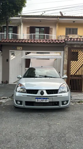 Renault Clio Dynamique 1.6 16V 110cv 3P 2004