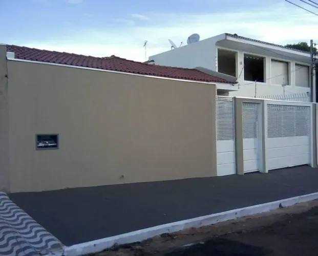 Casa com 4 quartos à Venda, Jardim Monte Líbano - Campo Grande
