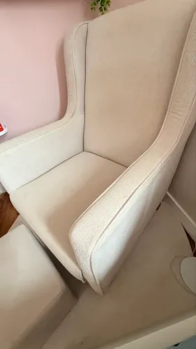 Poltrona de Amamentação Fixa Sophia Boucle + Puff reto