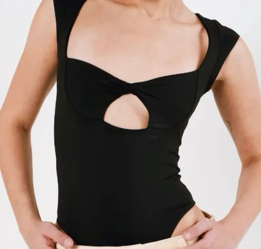 body preto