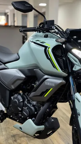  FZ15 Connected 26/27 