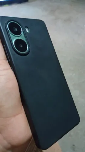 Poco X7 pro 256gb tenho carregador original