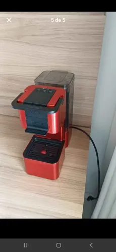 Cafeteira capsulas três corações