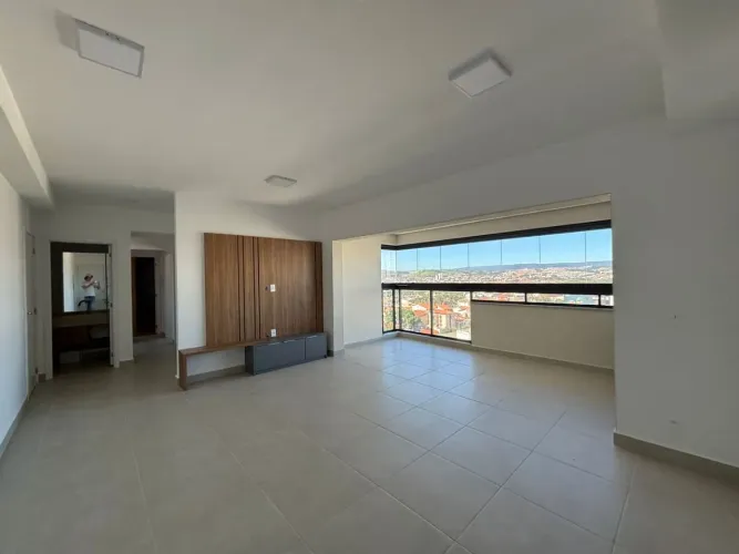 Apartamento de 106 m² com varanda gourmet no Portal da Colina