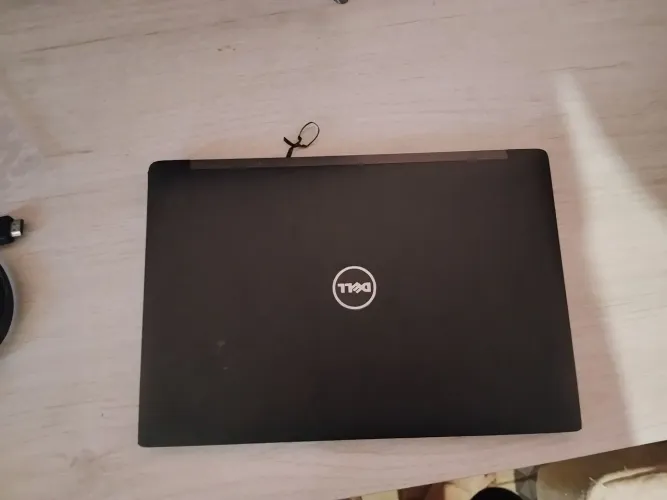 Notebook Dell 8GB I5 7600U 256GB