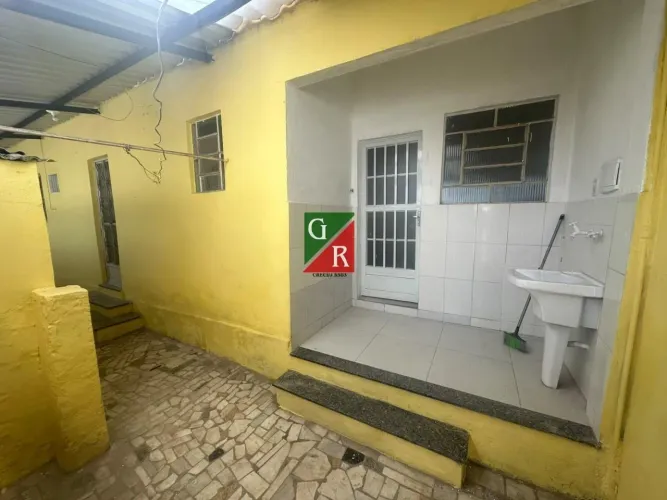 Casa para Venda em Duque de Caxias, Parque Paulicéia, 1 dormitório, 1 banheiro