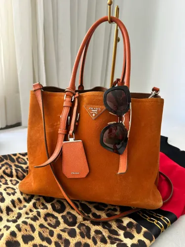 Bolsa Prada Legítima + óculos Prada Legítimo 