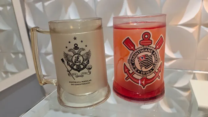 CANECA EM GEL CONGELANTE CORINTHIANS  KIT FOM 2 UNIDADES