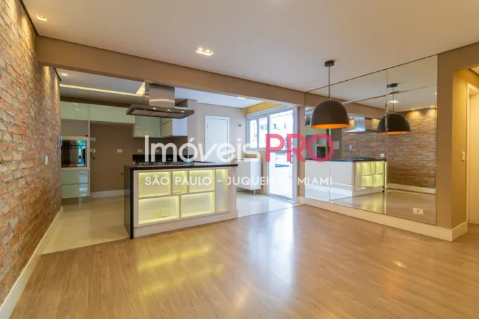 Apartamento para venda com 107m² em Moema - São Paulo.