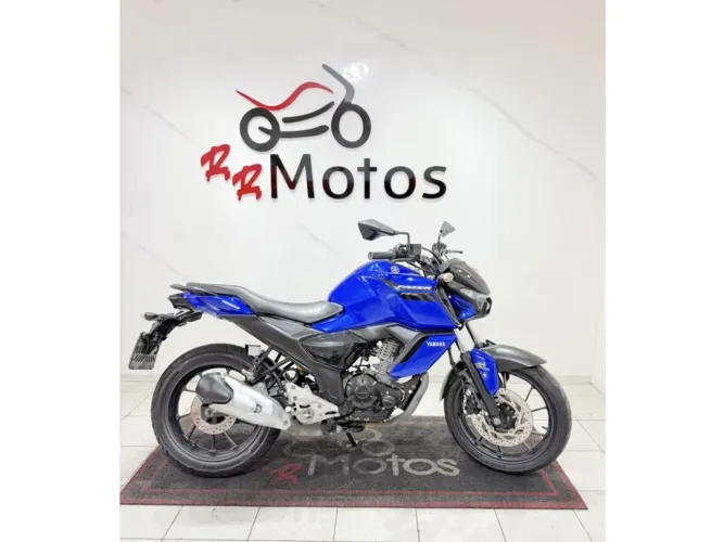 FZ15 2024